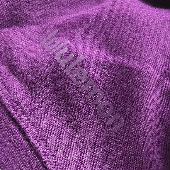 NWT Lululemon Perfectly Oversized Cropped Crew French Terry Dramatic Magenta Sz4 - Picture 6 of 8